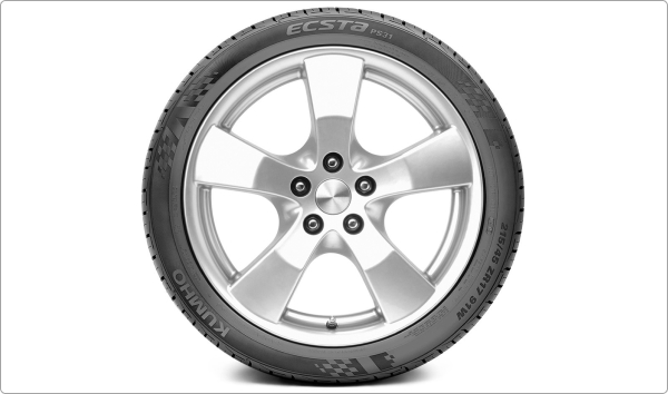 Kumho Ecsta PS31